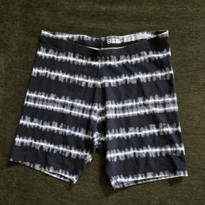 Wonder Nation XXL Black and White Bike Shorts